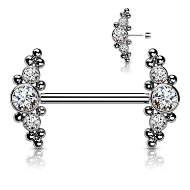 Brystpiercing af titanium med push-in klynge-ender