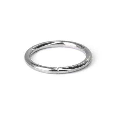 Endeløs ring af titanium med hængsel