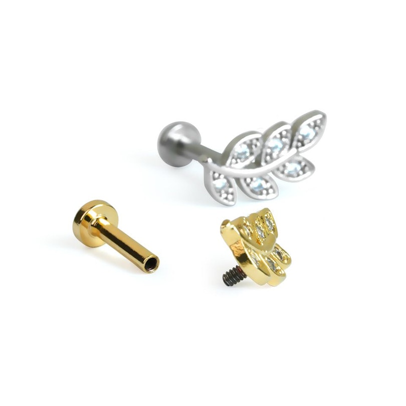 Labret med stenbesat blad og indvendigt gevind Piercinger - Danmark