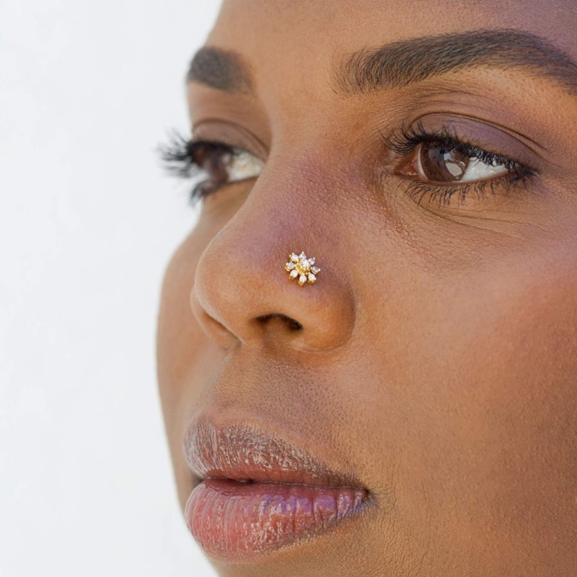 Næsepiercing med stenbesat stjerneskud Piercingsmykker - Danmark