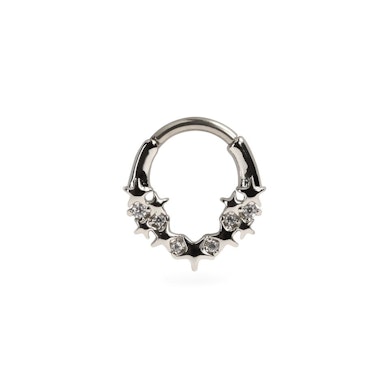 Udadvendt ring med stjerner og sten