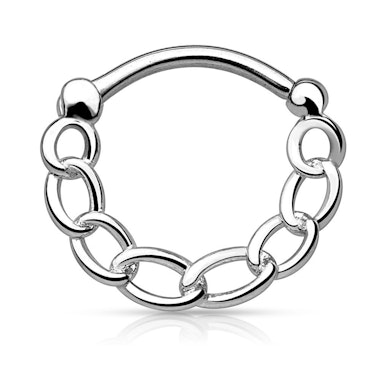 Septumpiercing med kæde