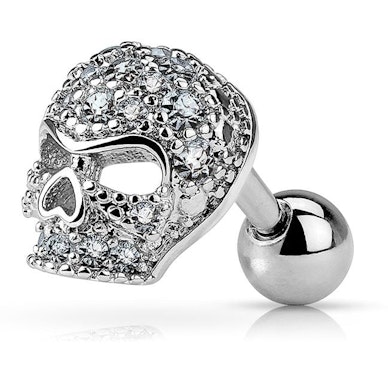 Ørepiercing med skull
