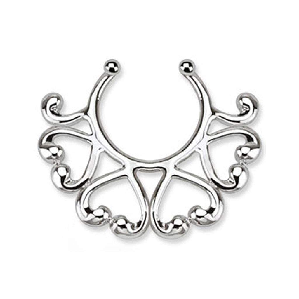 Fake brystpiercing med halv hjertekant