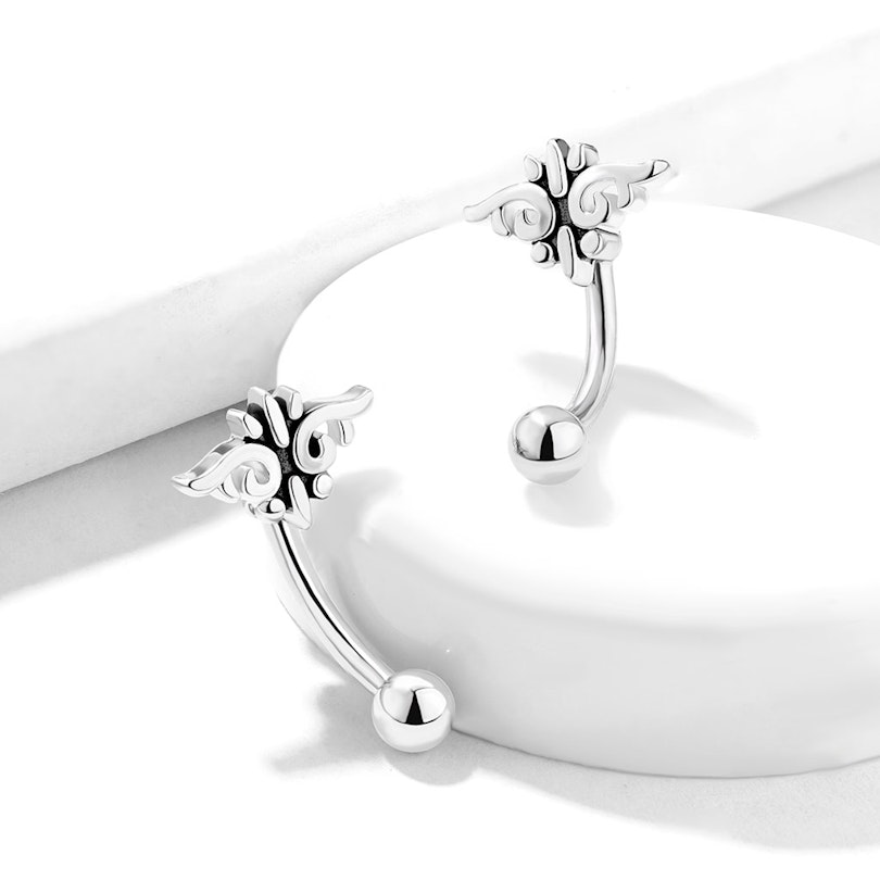 Buet stav med tribalmønster Piercingsmykker - Danmark