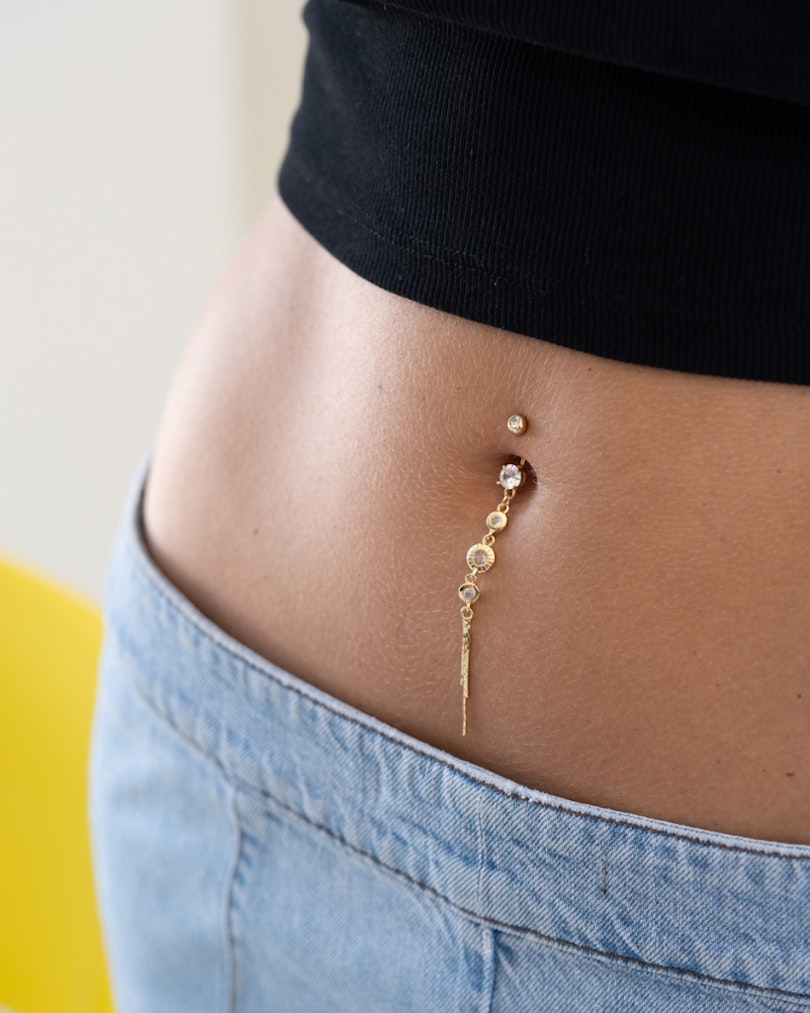 Navlepiercing med elegant skivevedhæng Piercing - Danmark