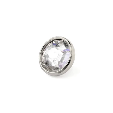 Dermal anchor af titanium med sten