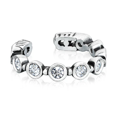 Earcuff med indfattede sten