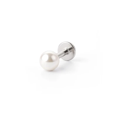 Labret med metalliske kugler