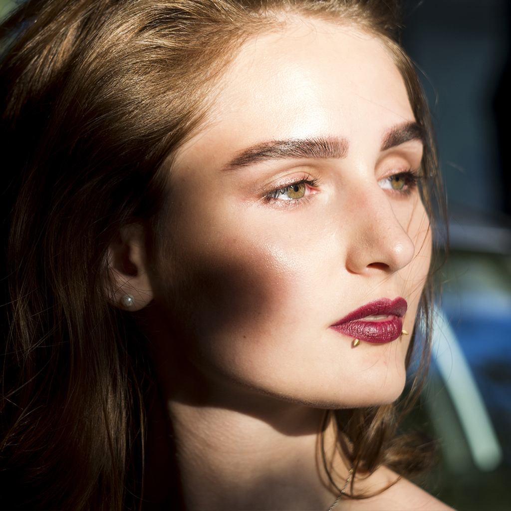 Labret af 14 karat guld med spike Piercinger - Danmark