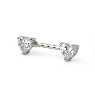 Brystpiercing med hjertesten