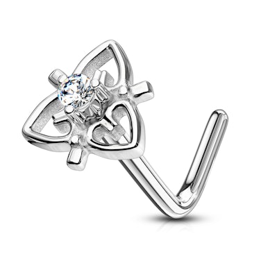 Næsepiercing med hjertefiligran og sten