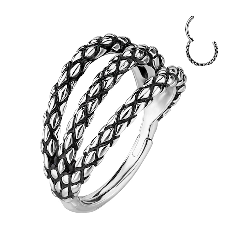 Tredobbelt ring med slangeskindsdesign Piercinger - Danmark