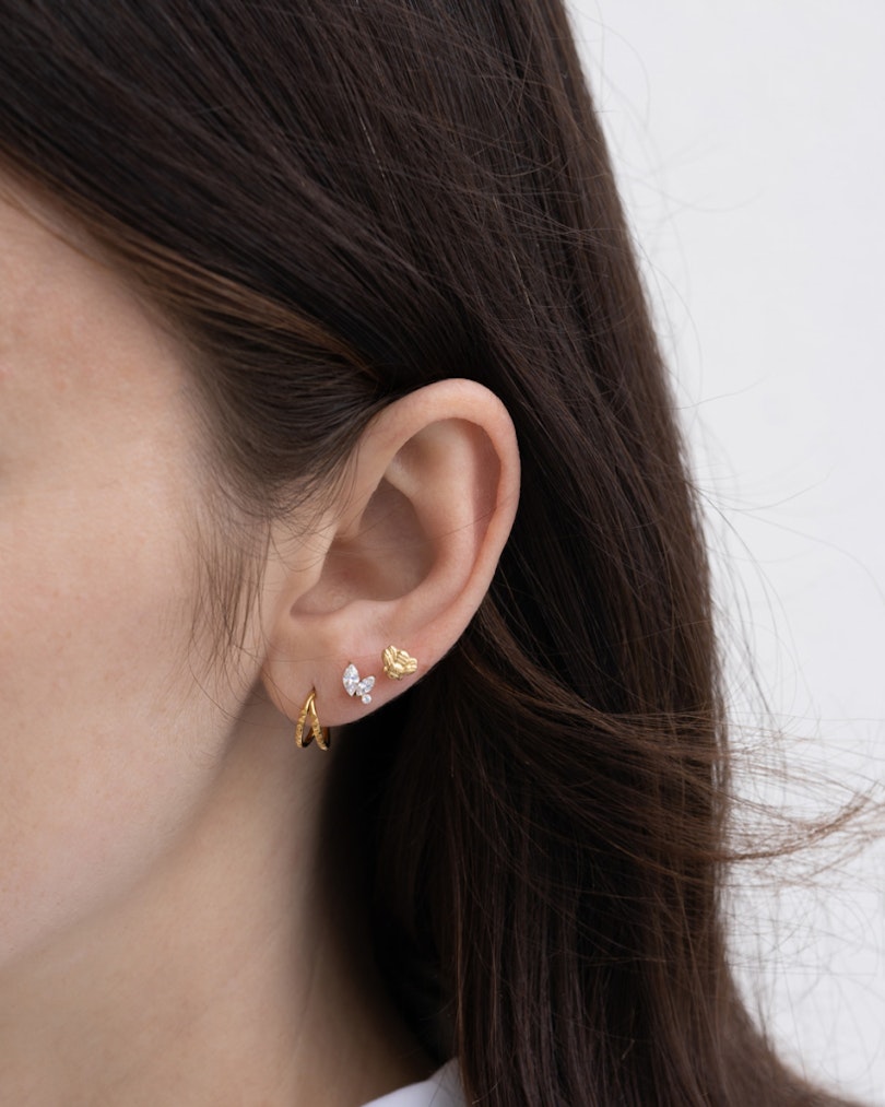 Hængslet segmentring med dobbeltbånd i pyramideskåret design Piercingsmykker - Danmark