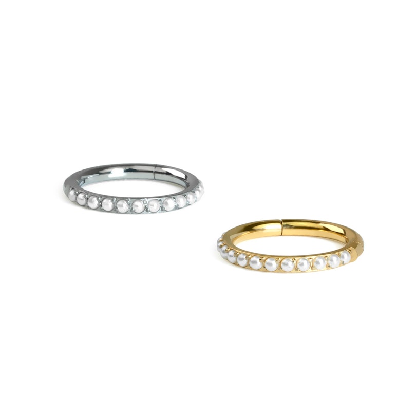 Hængslet titaniumring med pavé-perler Kropspiercing - Danmark