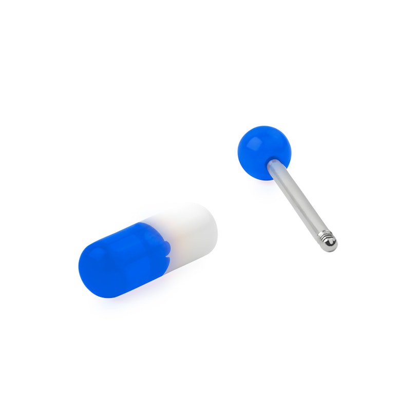 Tungepiercing med tofarvet pille Piercinger - Danmark