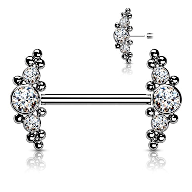 Brystpiercing af titanium med push-in klynge-ender