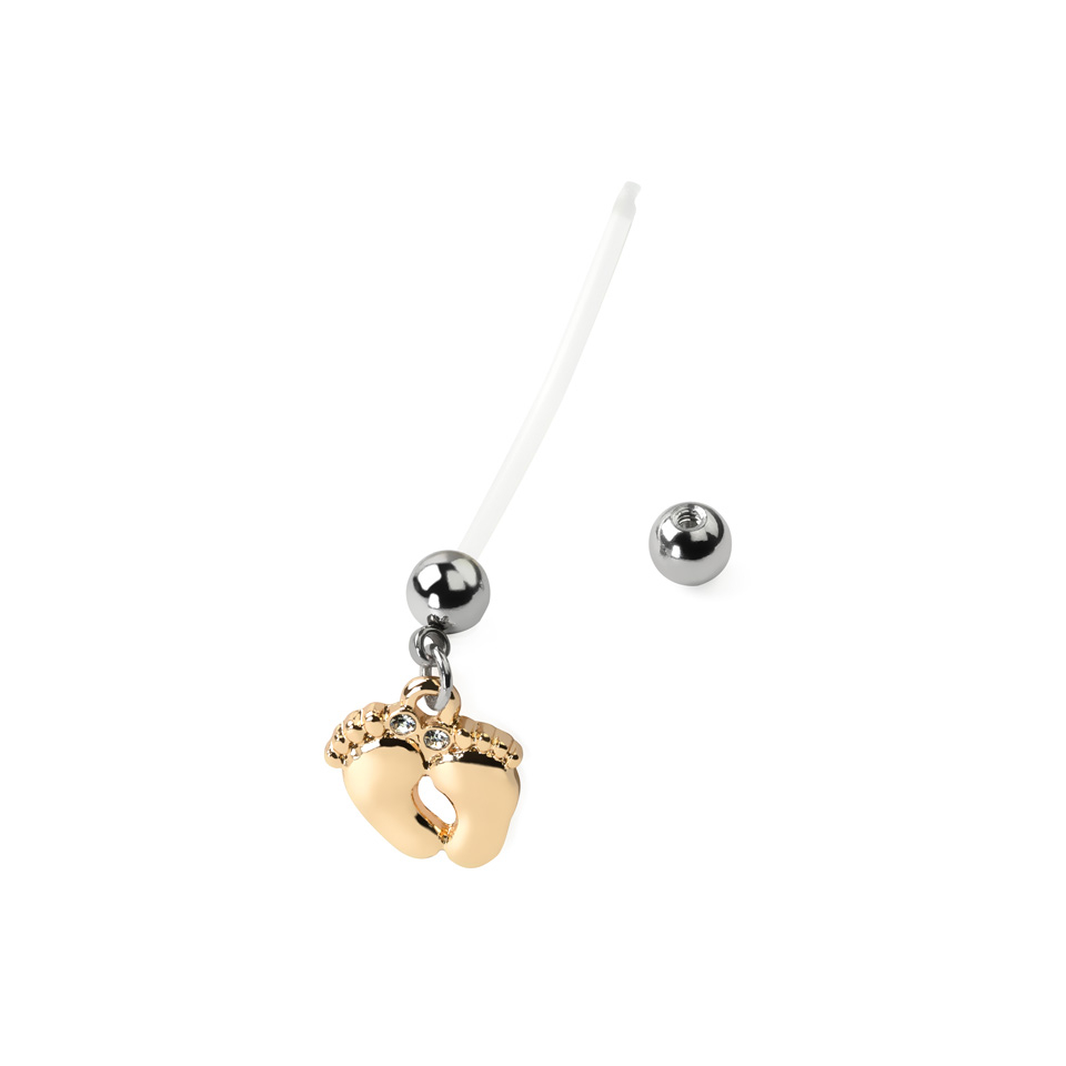 Navlepiercing til gravide med blanke fødder