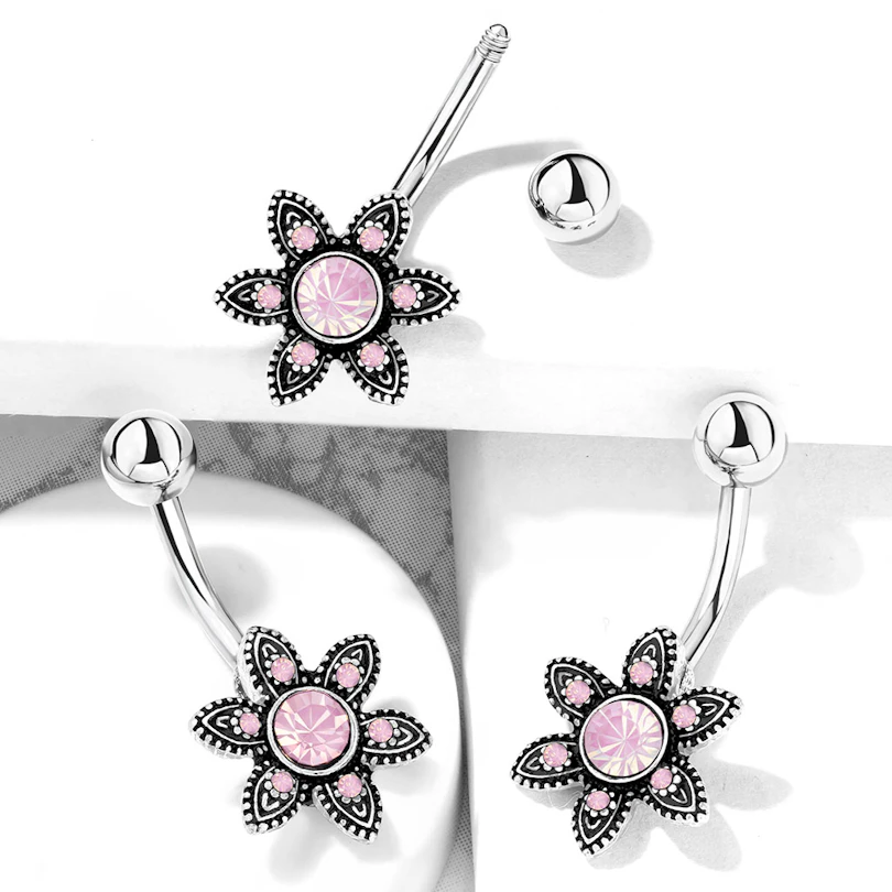 Navlepiercing med blomst og runde sten af opalite