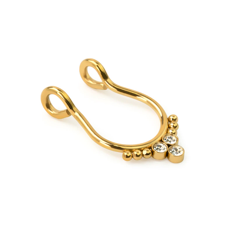 Fake septumring med 3 sten og perler på hver side