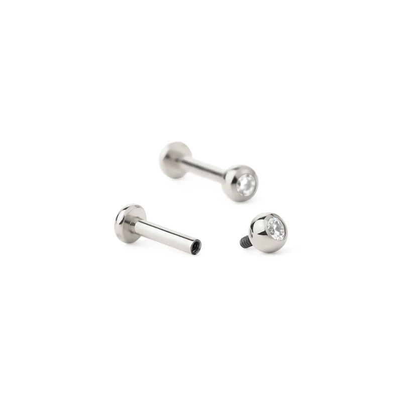 Labret af titanium i flere farver med sten og indvendigt gevind