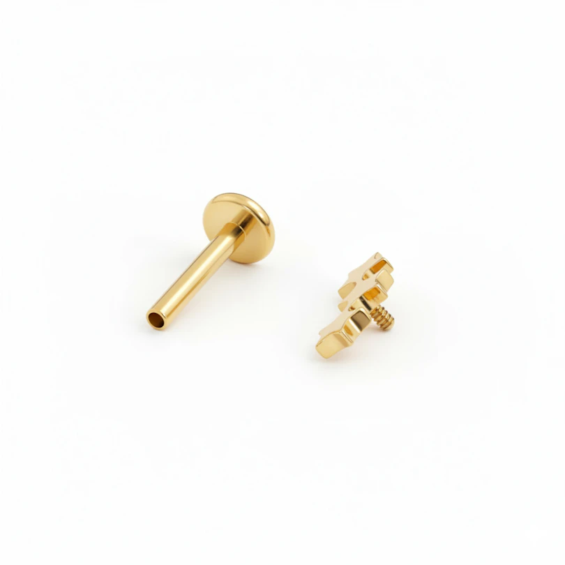 Titaniumlabret med trio af stjerner