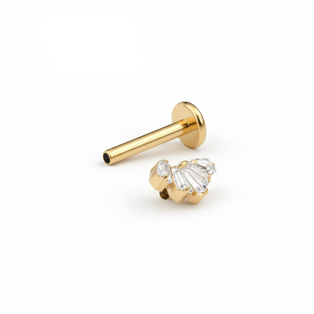 Titaniumlabret med baguette-skårne sten