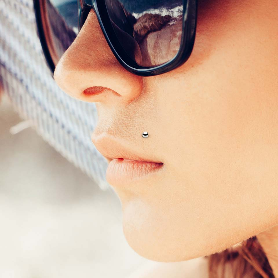 Labret af 14 karat guld