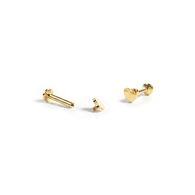 Labret med hjertedesign