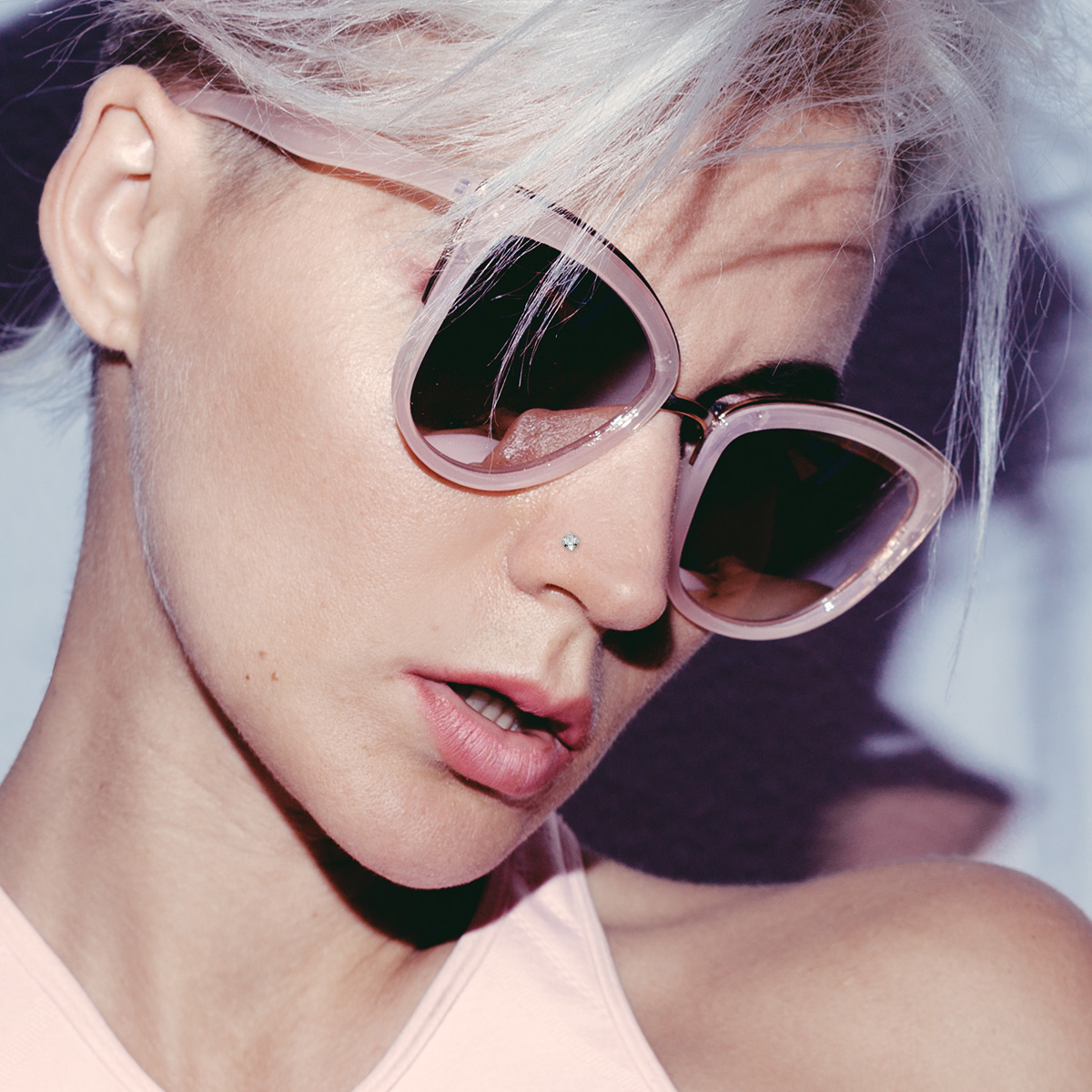 Næsestav med mange forskellige stendesign og farver