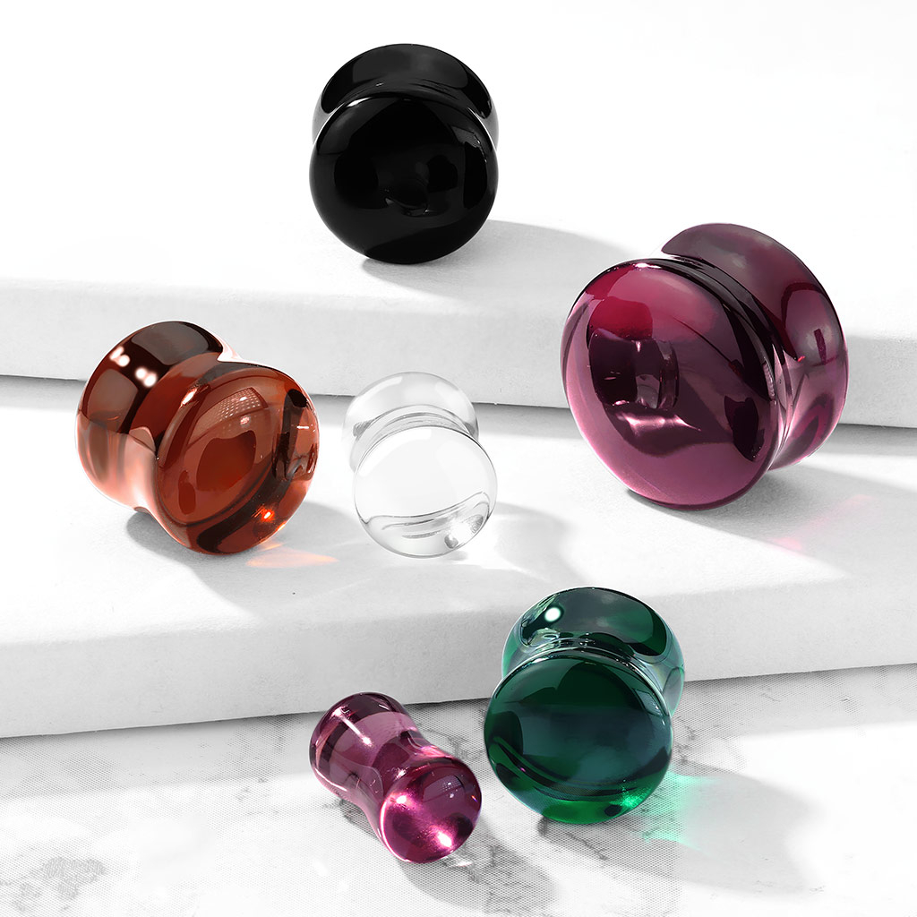 Plug af glas i flere farver