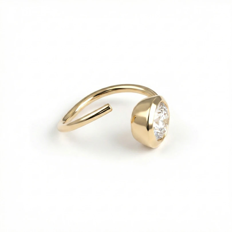 Simpel ring af 14 karat guld med sten