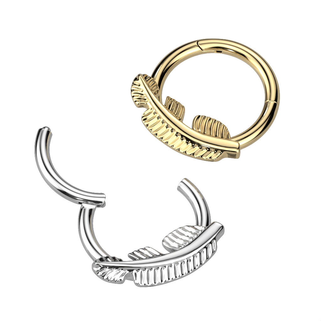 Hængslet ring af titanium med blad