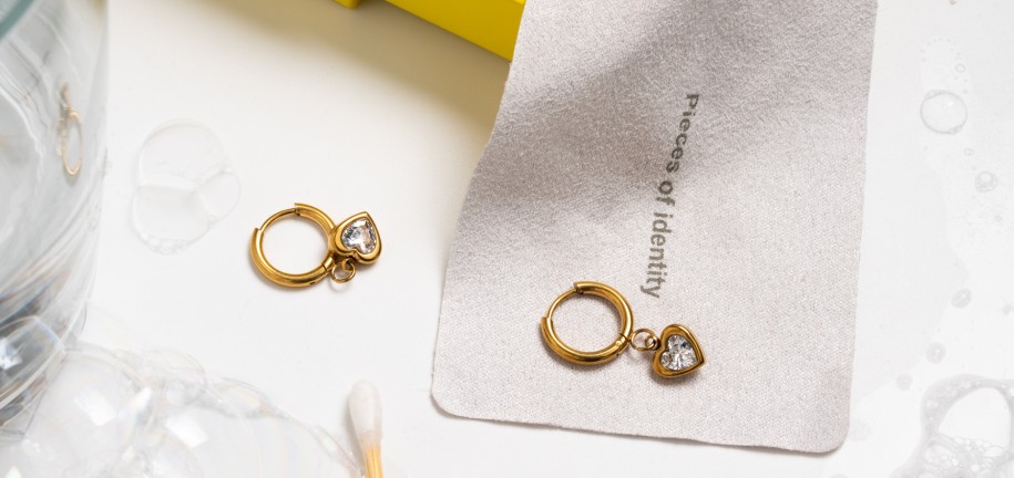 Hvordan Desinficerer Man Piercingsmykker?